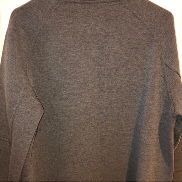 DKNY Grey Sweater W Blk Logo Men’s Size M Authentic W Zip Pocket - Picture 9 of 9